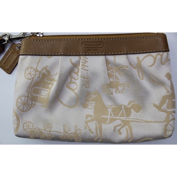 Coach Handbags - Coach Horse Carriage Buggy Wristlet Light Cognac Zipped Top Preowned